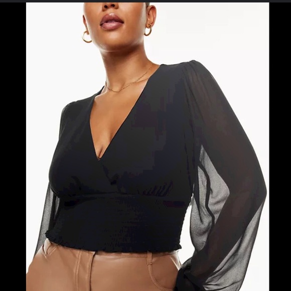 Aritzia Wilfred Wistful Blouse in Black, size L - Picture 2 of 5